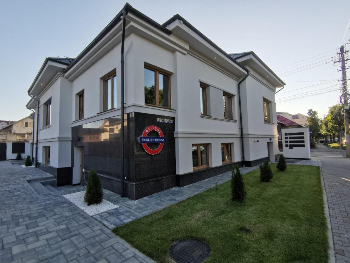 Bistriţa English House מראה חיצוני תמונה