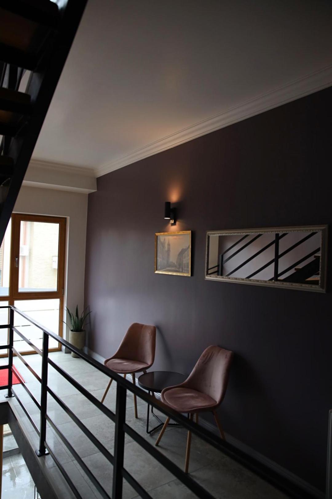Bistriţa English House מראה חיצוני תמונה
